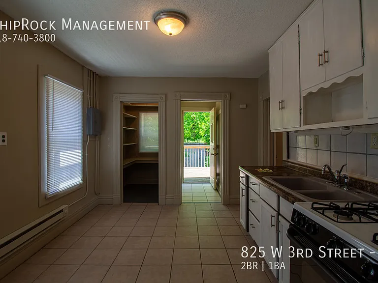 825 W 3rd St #2 — Photo 17