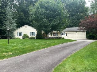 12 Fairfield Pl, Madison, CT 06443