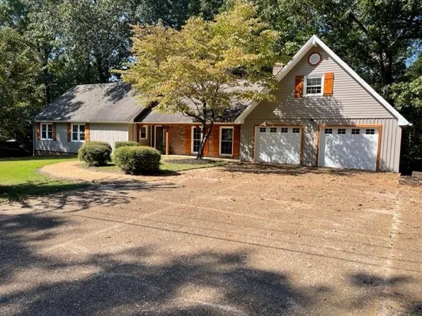 132 Morocco Rd, Bolivar, TN 38008
