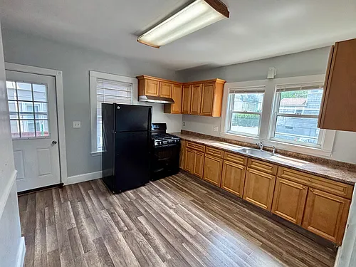 490 Main St #492 Photo 1