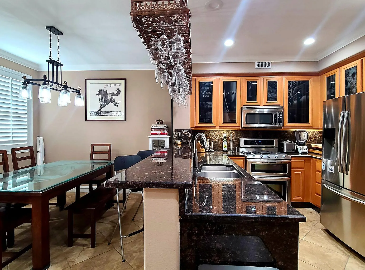 3 bed, 1547 sqft, $3,350 — Photo 1
