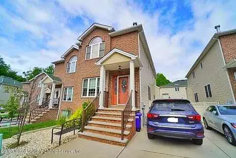 20 Moreno Ct — Photo 2