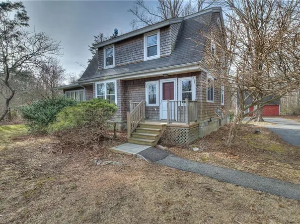544 Old North Rd S, Kingston, RI 02881