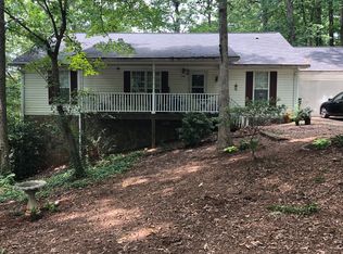 844 W J St, Newton, NC 28658