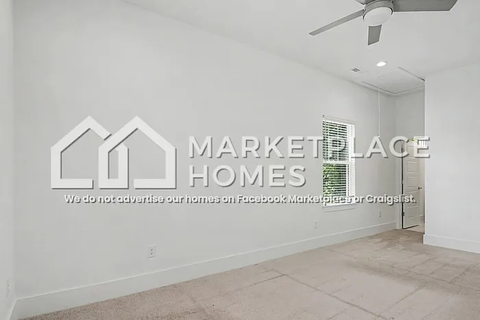 211 Briar Rd — Photo 13
