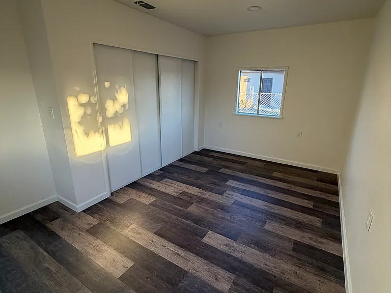 806 Vine St — Photo 5