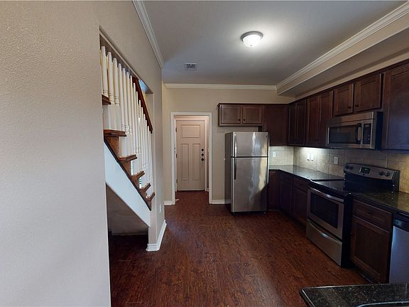3rd image of 1018 Foster Ave APT B