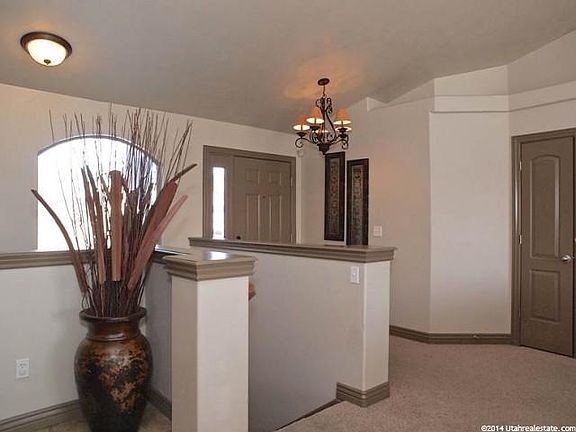 4th image of 3548 E Braxton Dr