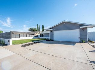 1031 Gale St, Escondido, CA 92027