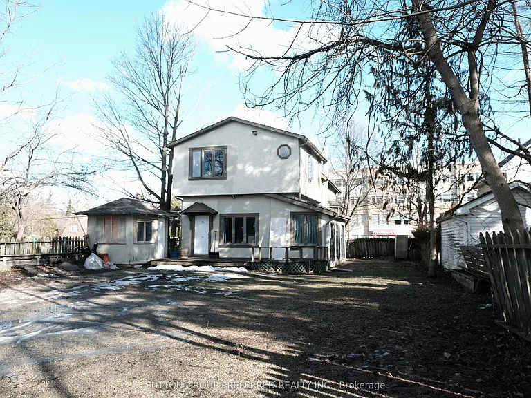 1055 Richmond St — Photo 16