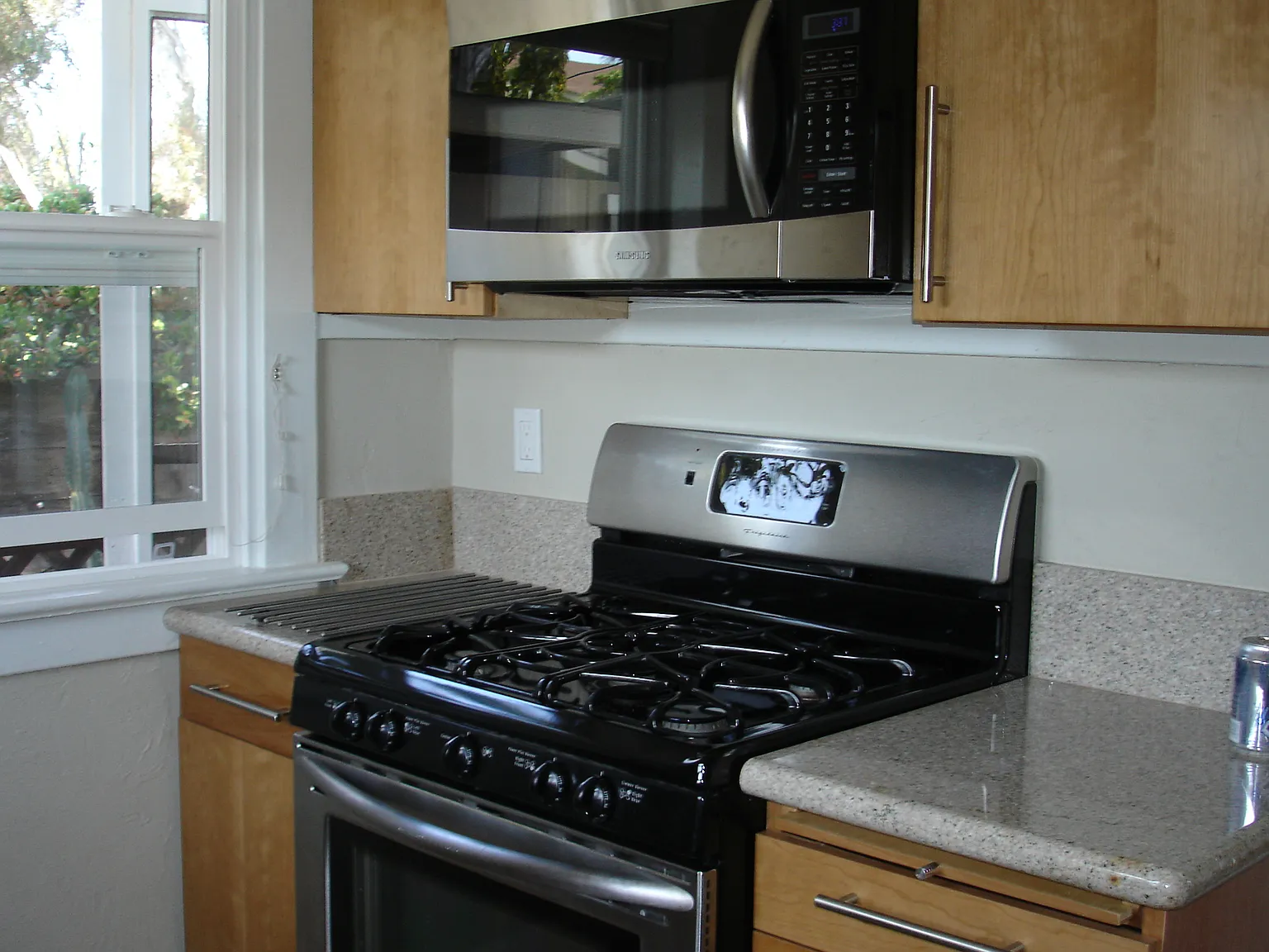 3161 Ivy Street - . — Photo 3
