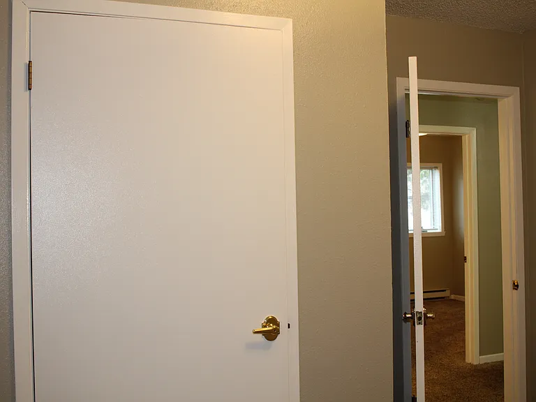 Apt 202 - 16_11192019
