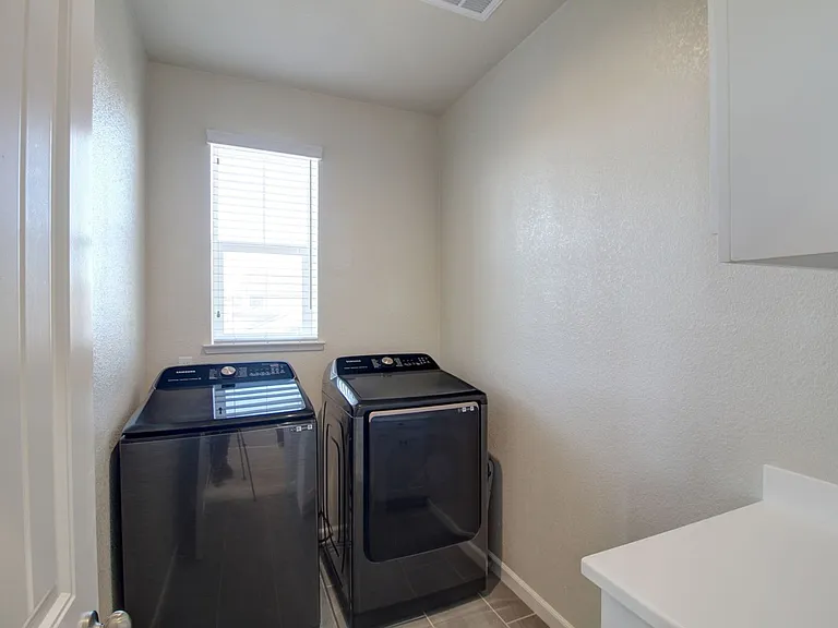 4304 Limelight Way — Photo 15