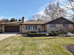 3N209 Timberline Dr, West Chicago, IL