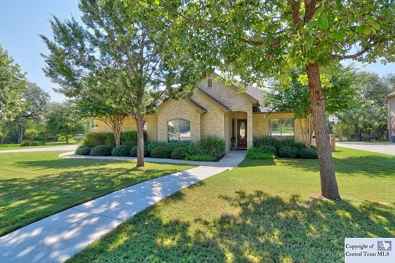 1st image of 326 Arendes Dr