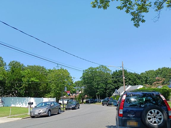 4th image of 6 Parnell Ln