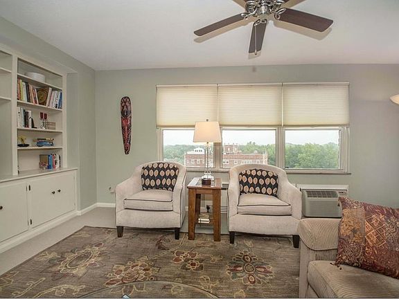 4th image of 13800 Shaker Blvd APT 1004