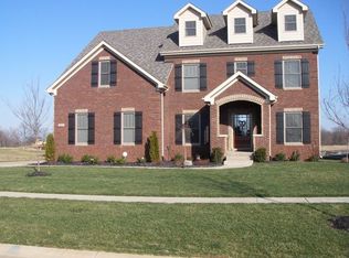 5201 Rock Bluff Dr, Louisville, KY 40241