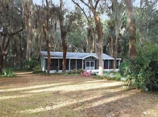 621 Fort Florida Point Rd, Debary, FL 32713