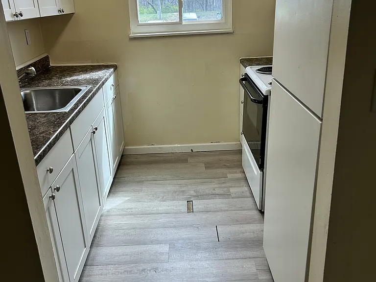 3040 Angel Dr — Photo 7