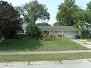 1541 Cantondale Ln, Mishawaka, IN 46544