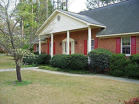 1st image of 816 Kinlock Ct