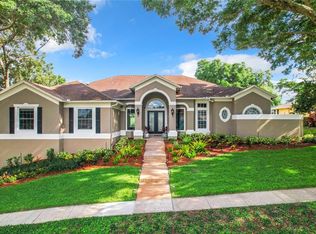 811 Golf Valley Dr, Apopka, FL 32712