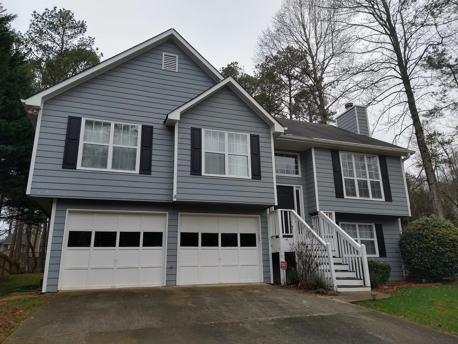 3 bed, 1672 sqft, $2,350 — Photo 1