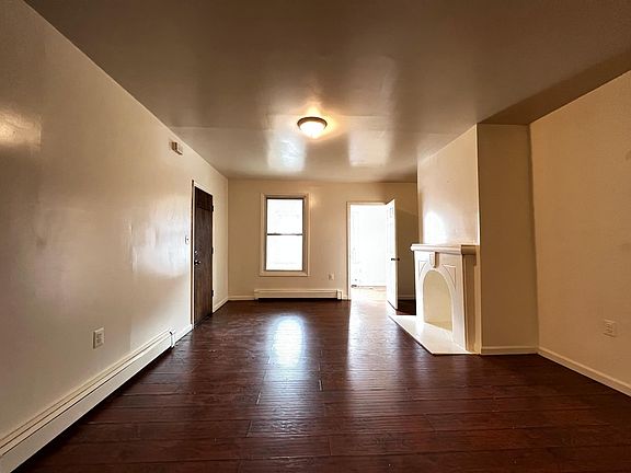 3rd image of 60 Atlantic St #1