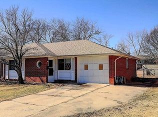 5616 N Strathbury Ave, Kansas City, MO 64151