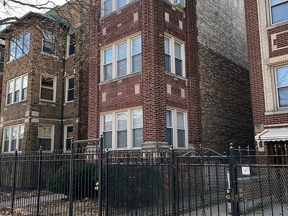 2nd image of 11146 S Vernon Ave
