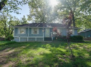 3515 S Park Ave, Independence, MO 64052