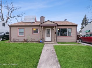 2412 Crescent Dr, Hazel Crest, IL 60429