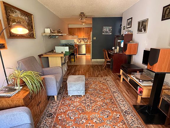 3rd image of 9952 149th St #108