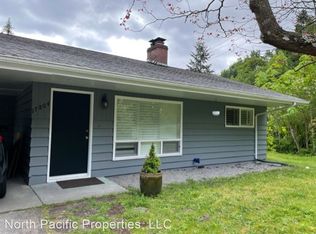 17804 25th Ave NE, Lake Forest Park, WA 98155