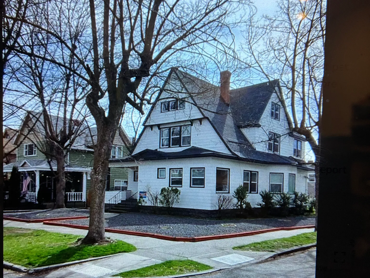 Studio, 650 sqft, $895 — Photo 3
