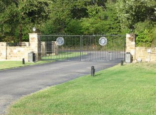309 Oak St, Mabank, TX 75156