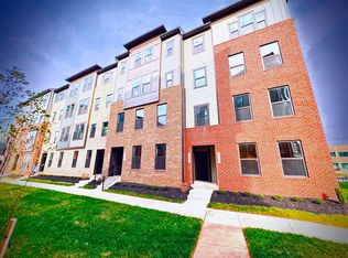 (Undisclosed Address), Chantilly, VA 20151