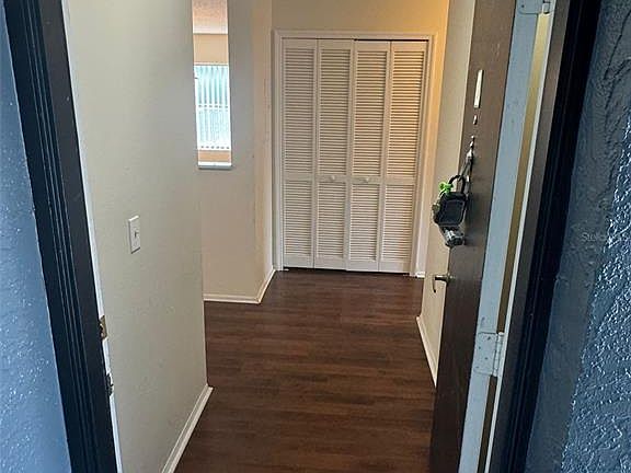 3rd image of 4227 PERSHING POINTE PLACE #8
