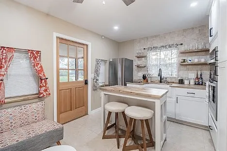 1 bed, 440 sqft, $1,250 — Photo 2