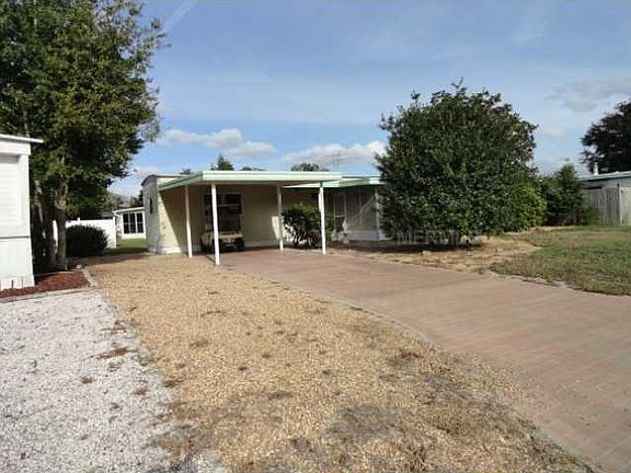 2nd image of 11835 Hickory Ln