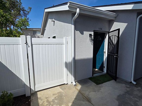 5th image of 988 El Camino Dr #106