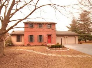 409 W Woods Dr, Lititz, PA 17543