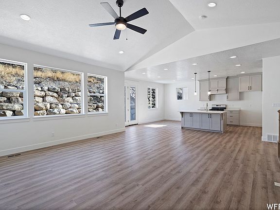 5th image of 1618 N 2250 W #6