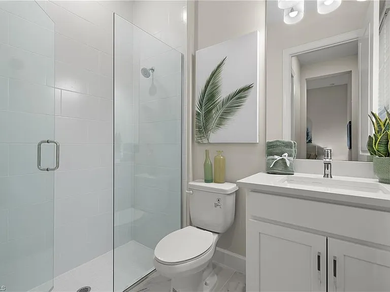 15429 Turin Dr — Photo 28