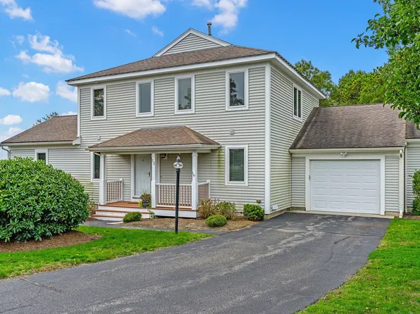 2 Beach Plum Ln #2E, Buzzards Bay, MA 02532