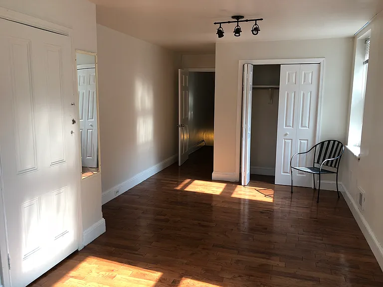 3815 Hamilton St — Photo 24