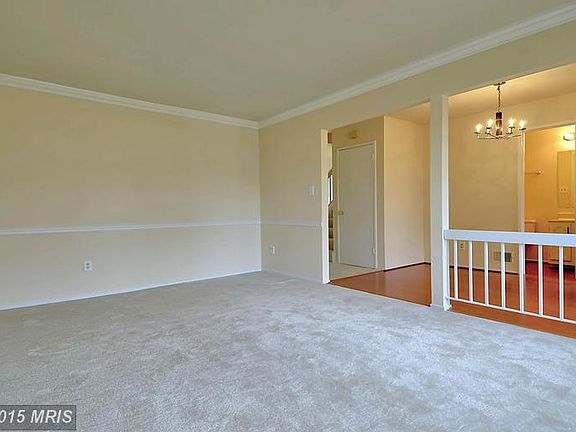 5th image of 9710 Shadow Oak Dr
