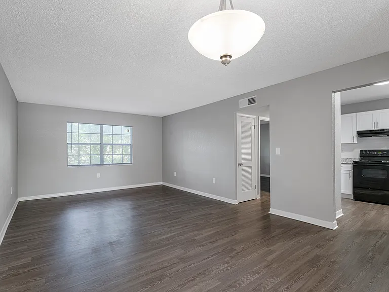 Uptown Apartments — Photo 25