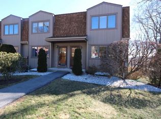 3 Pheasant Walk, Peekskill, NY 10566